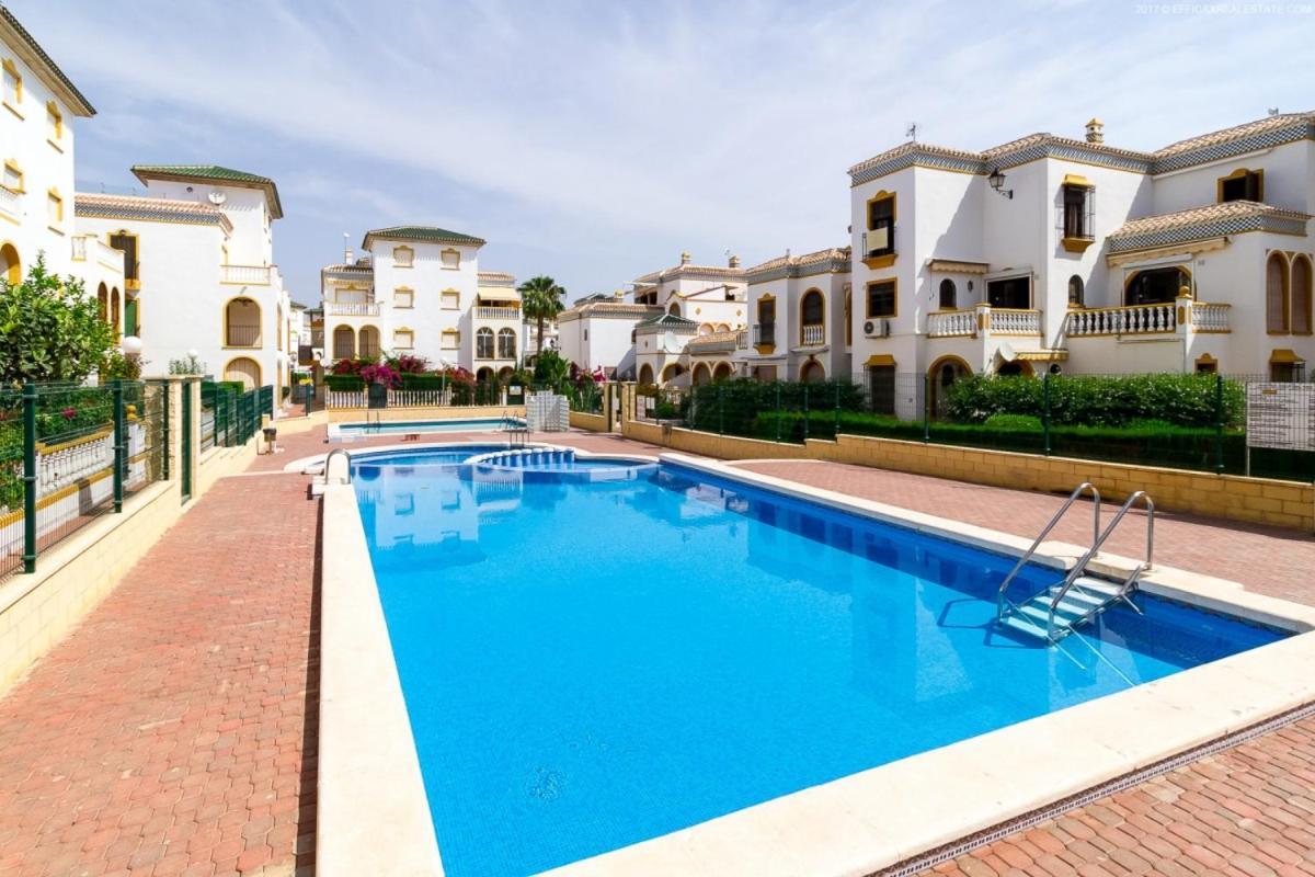 Casa Micha Διαμέρισμα Τορεβιέχα Εξωτερικό φωτογραφία